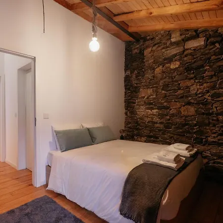 Casa Gaveto Holiday home *