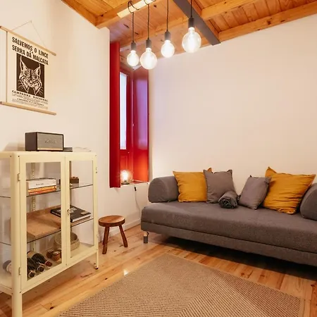 Casa Gaveto Holiday home *